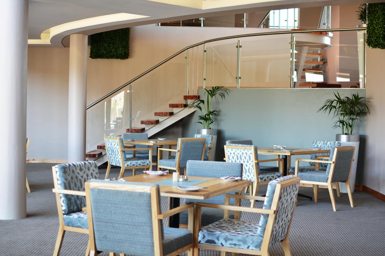 Regal Inn Hotel Midrand Exterior foto